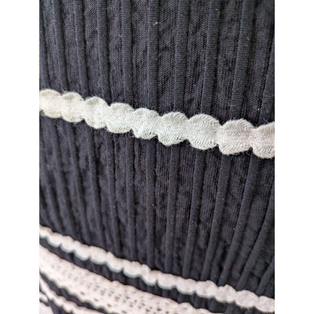 Talbots Skirt Women's 6 Black Cream Pleated Crochet Flare A-Line Boho Cottage - Picture 3 of 9